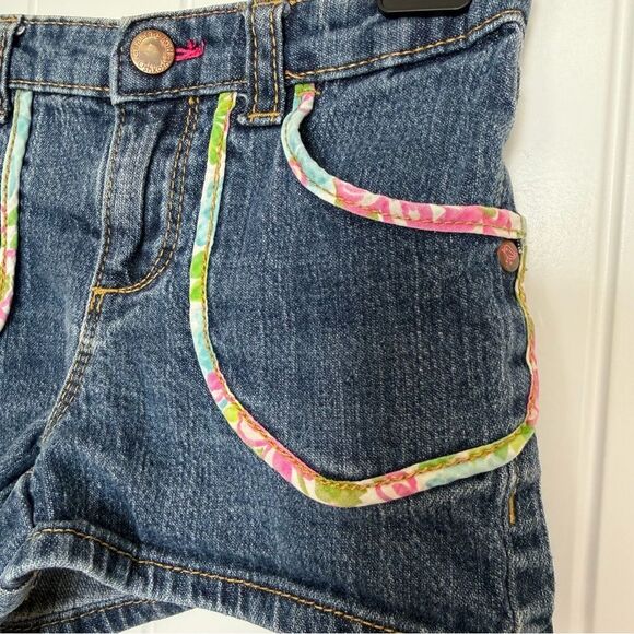 Vintage Genuine Kids by Oshkosh Toddler Girl Denim Shorts 4T Blue Jean Shorts - Picture 2 of 9